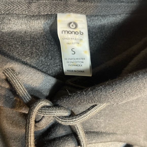 NWT MONO B size Small green cropped sweatshirt - Picture 2 of 6